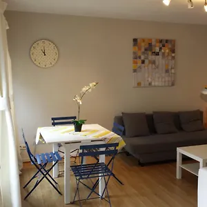 Yellow Apartamento